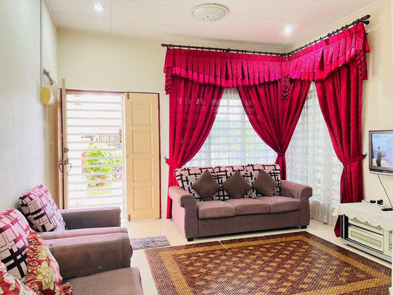 Sofea Homestay イポー エクステリア 写真