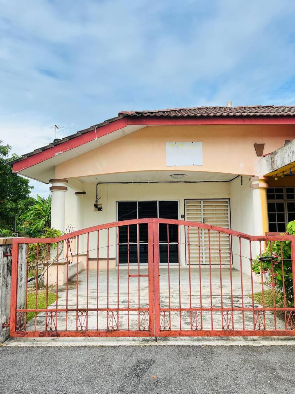 Sofea Homestay イポー エクステリア 写真